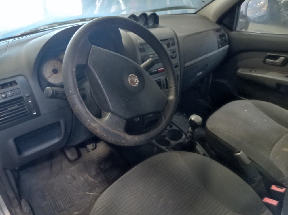 PICK UP Fiat STRADA ADVENTURE   USADO  EN DESARME